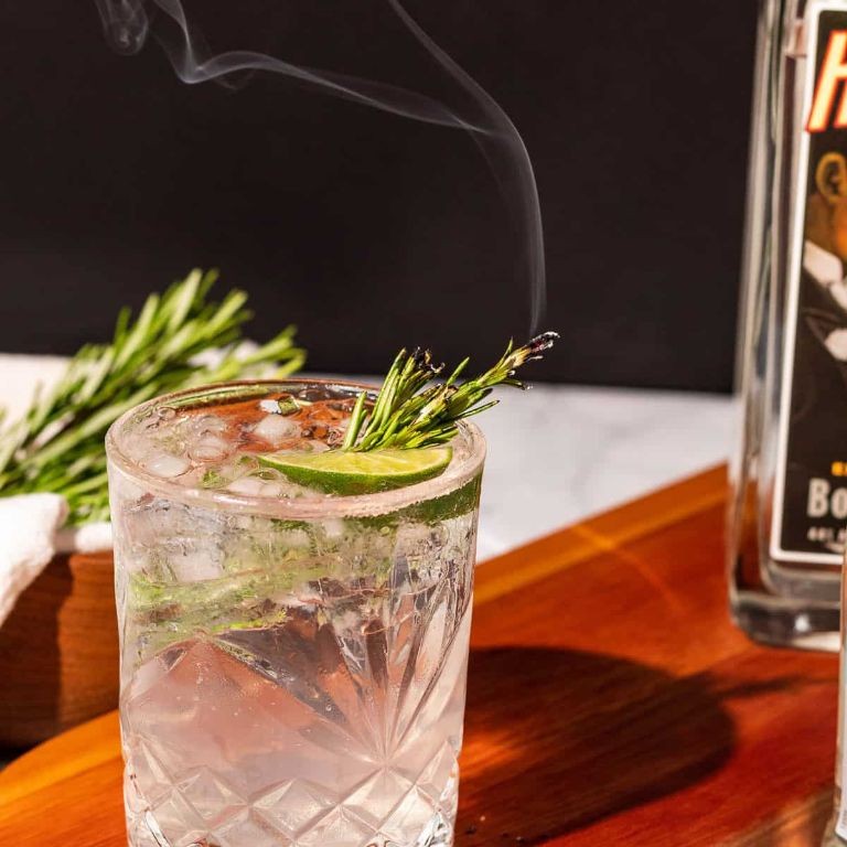 Smoked Rosemary Gin Fizz
