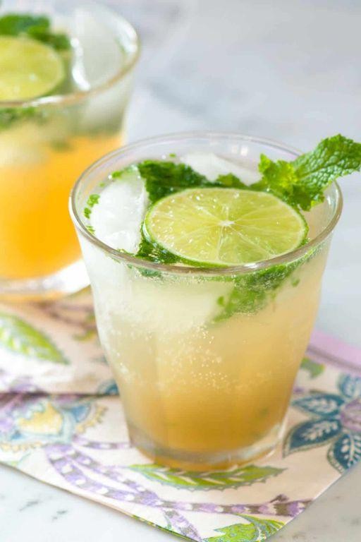 Spanish Mojito with White Rum and Lime