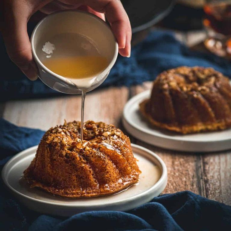 Spiced Rum Butter Pecan Cake