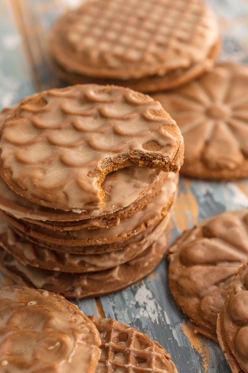 Spiced Rum Gingerbread Cookies
