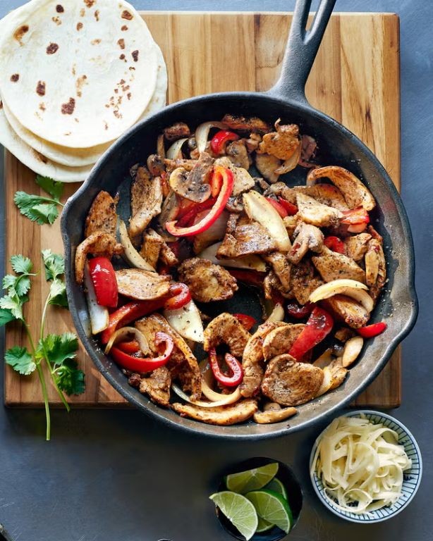 Spicy Chipotle Chicken Fajitas