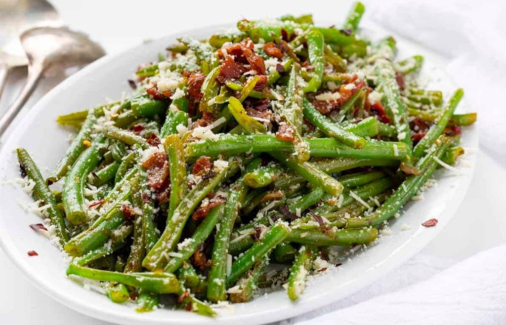 Spicy Green Beans with Bacon and Chili Flakes