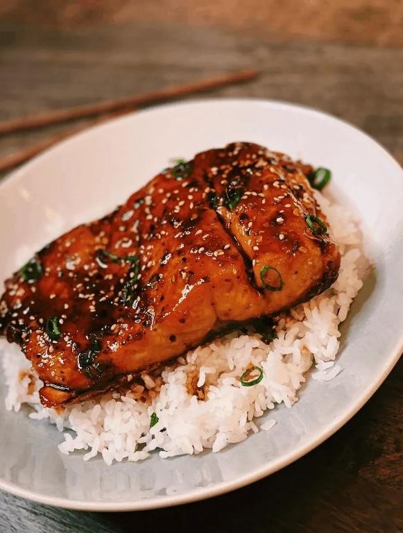 Spicy Honey Glazed Salmon