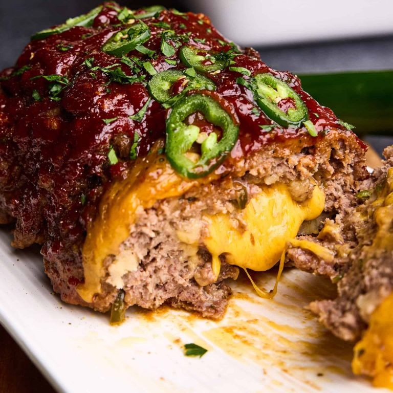 Spicy Jalapeño Crockpot Meatloaf