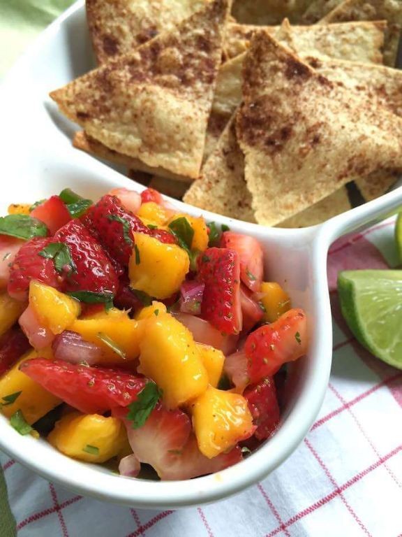 Spicy Mango Salsa with Cinnamon Chips