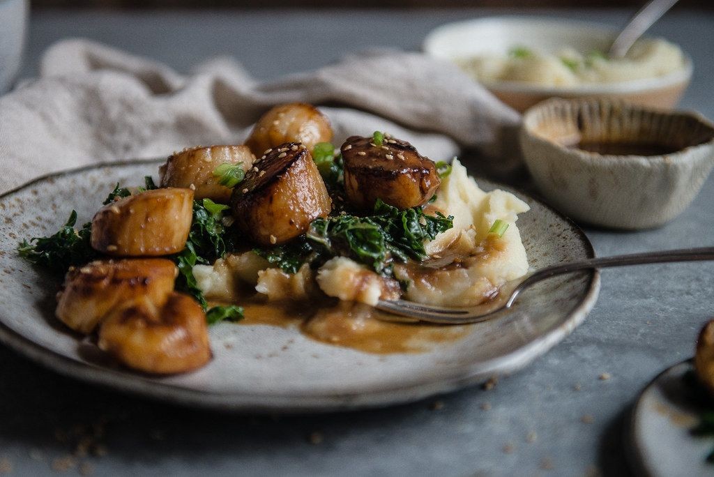 Spicy Miso Glazed Scallops