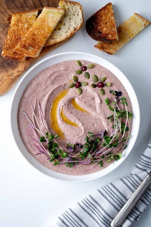Spicy Red Bean Hummus