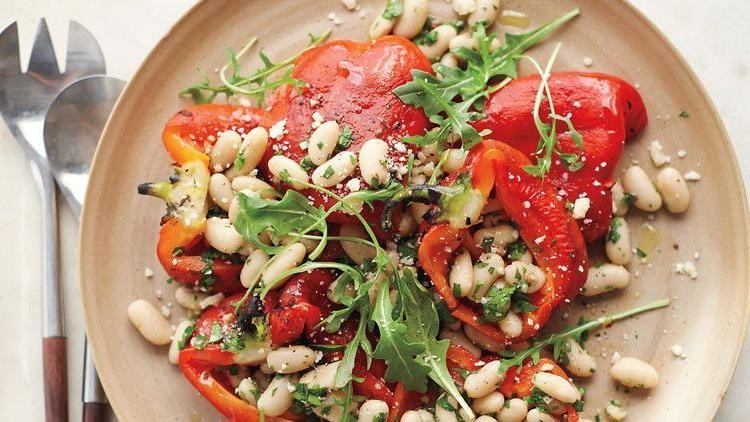 Spicy White Bean Salad with Roasted Peppers