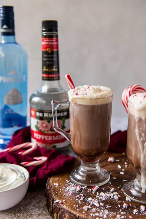 18 Festive Christmas Drink Recipes with Alcohol