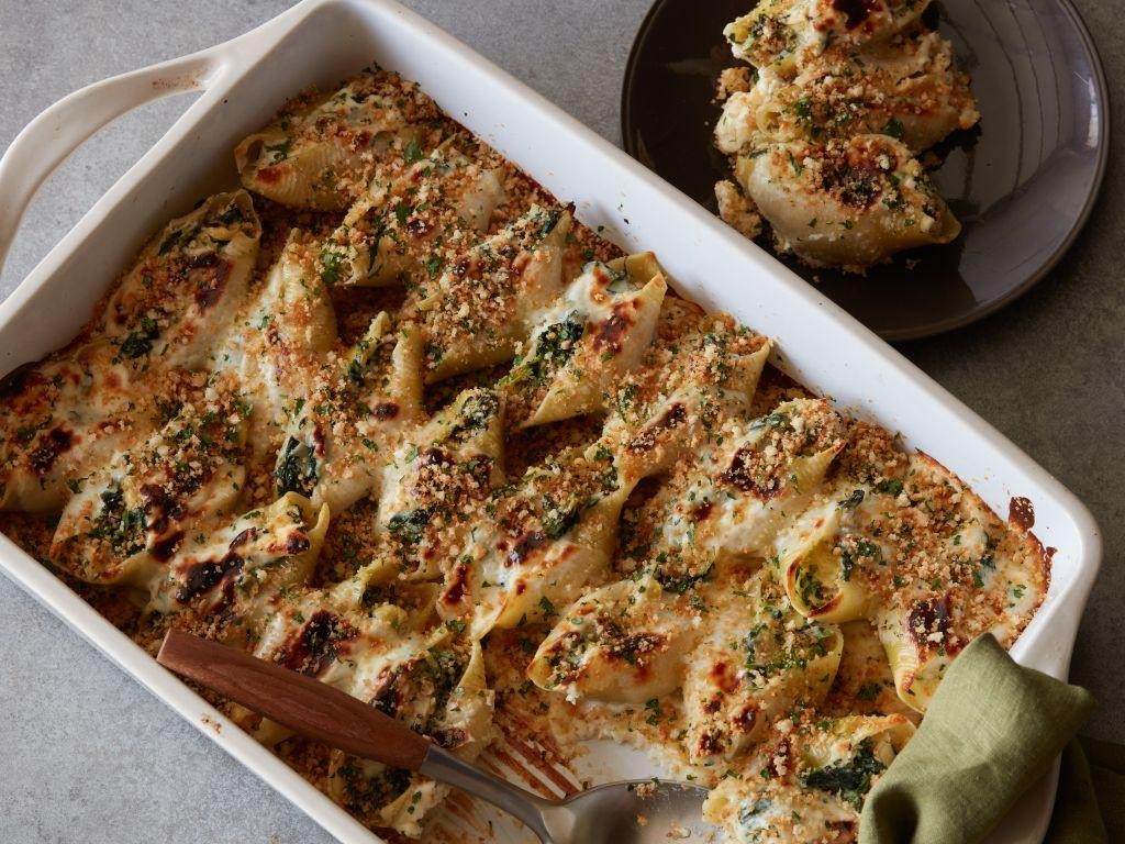 Spinach and Artichoke Stuffed Shells