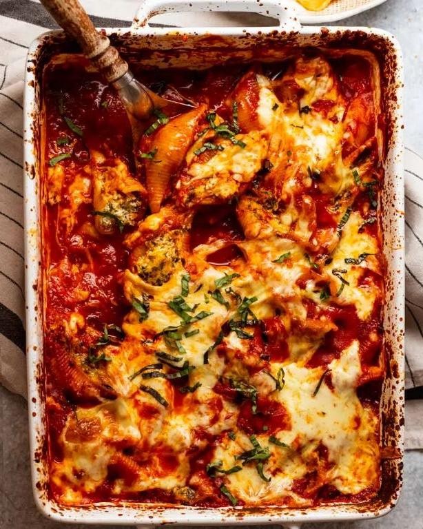 Spinach and Ricotta Stuffed Cascatelli Bake