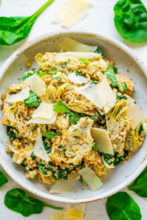Spinach and artichoke quinoa bowl