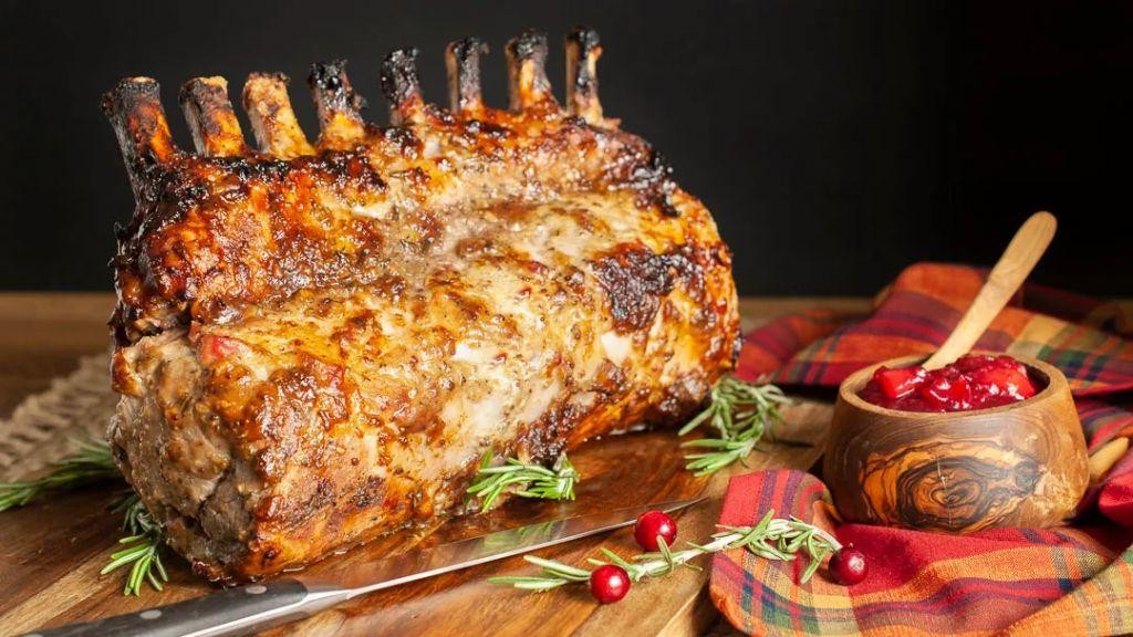Standing Rib Roast with Cranberry Port Sauce