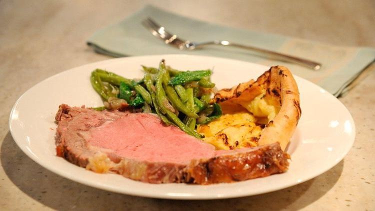 Standing Rib Roast with Yorkshire Pudding