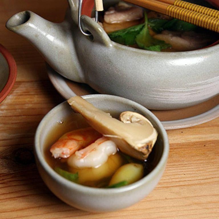 Steamed Matsutake with Chicken and Ginkgo Nuts