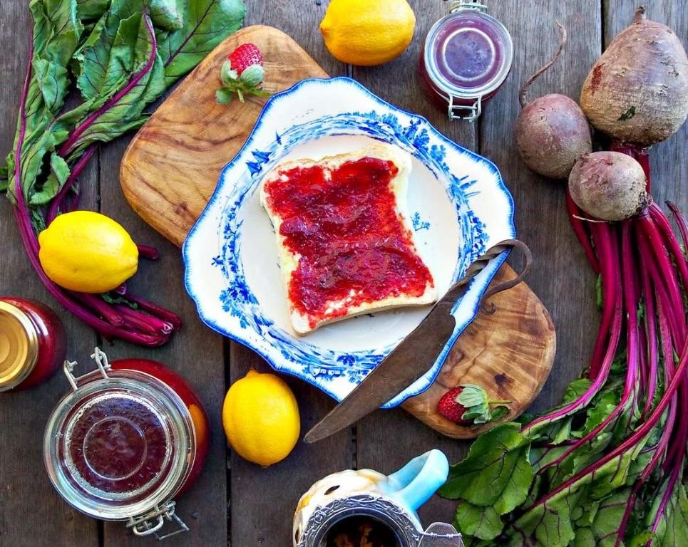 Strawberry Rhubarb Jelly with Lemon Zest