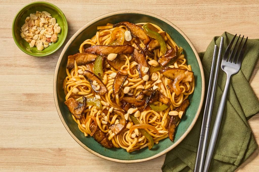 Szechuan Spicy Shrimp Lo Mein