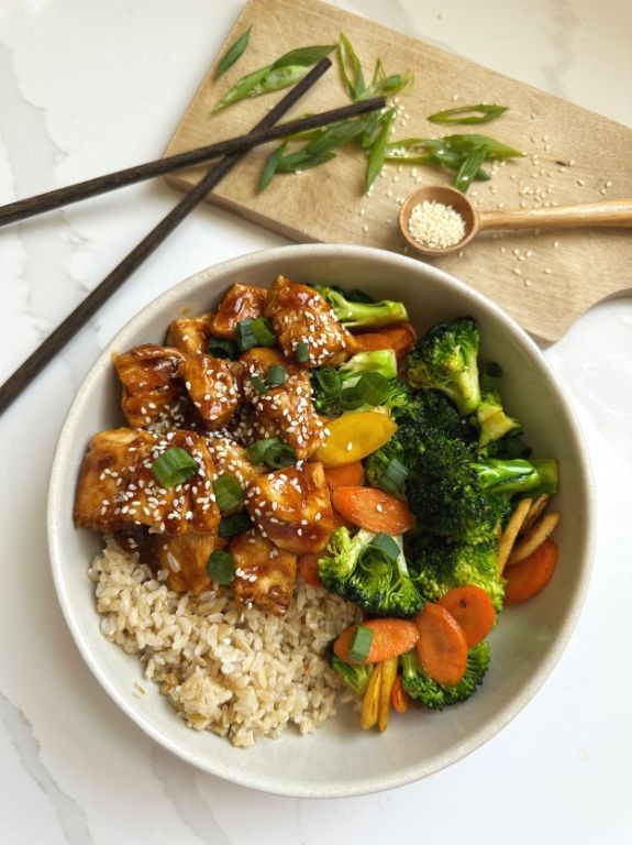 Teriyaki Chicken Breast Rice Bowl with Scallions
