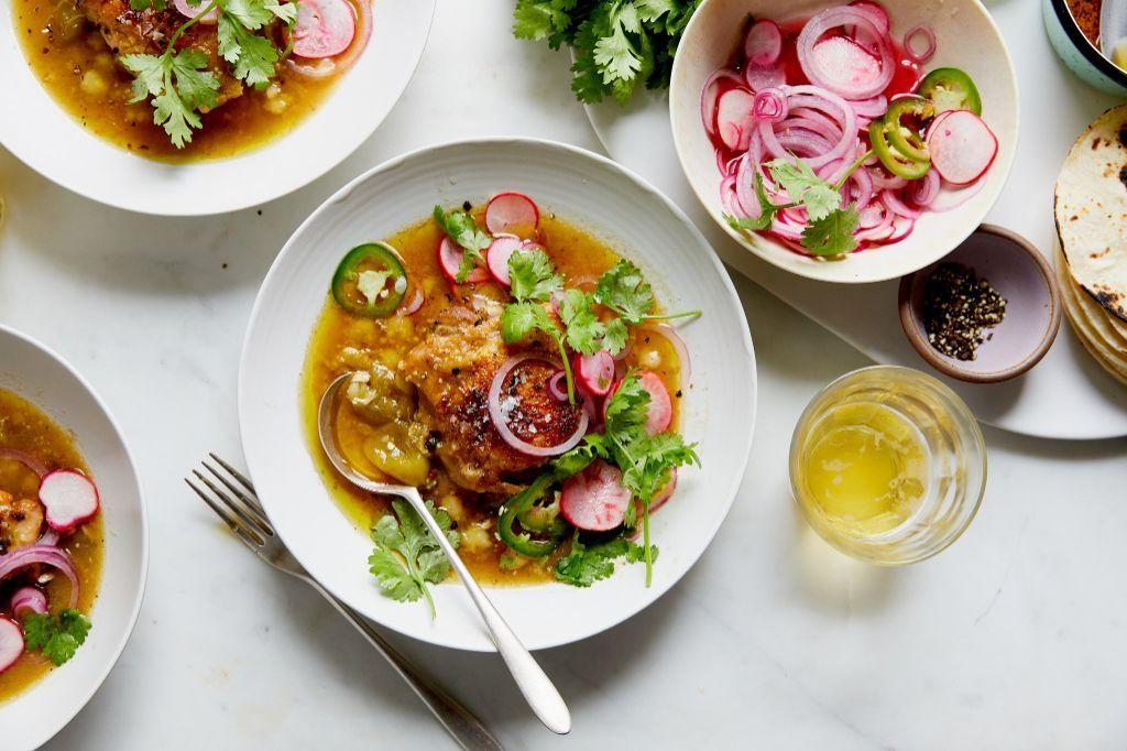 Tomatillo Braised Chicken Thighs