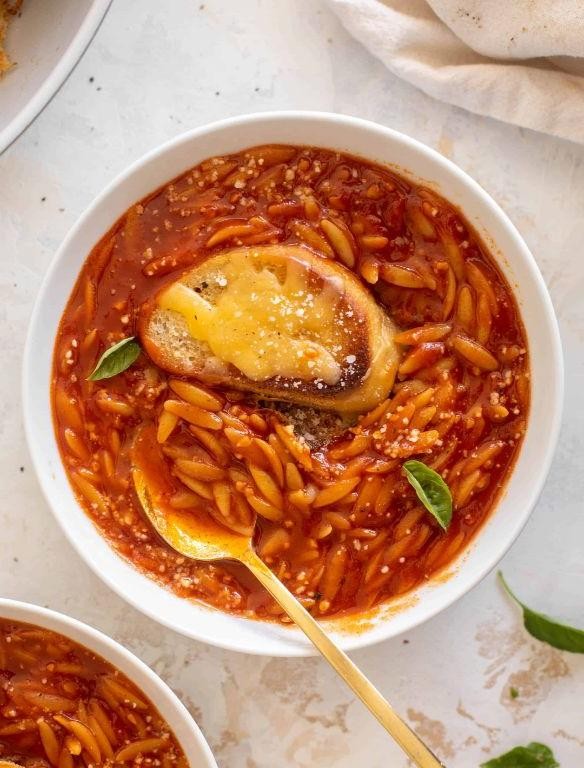 Tomato and Orzo Soup