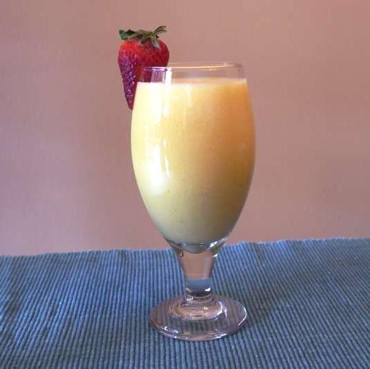Tropical Pineapple Weight Watcher Smoothie