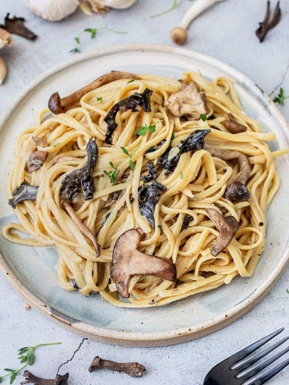 Truffle Oil Cascatelli with Wild Mushrooms
