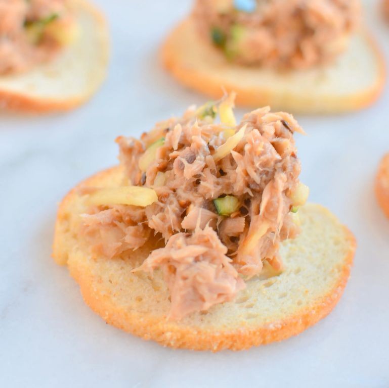 Tuna Salad Crackers