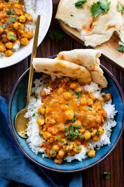 Vegan Chickpea Curry with Coconut Milk