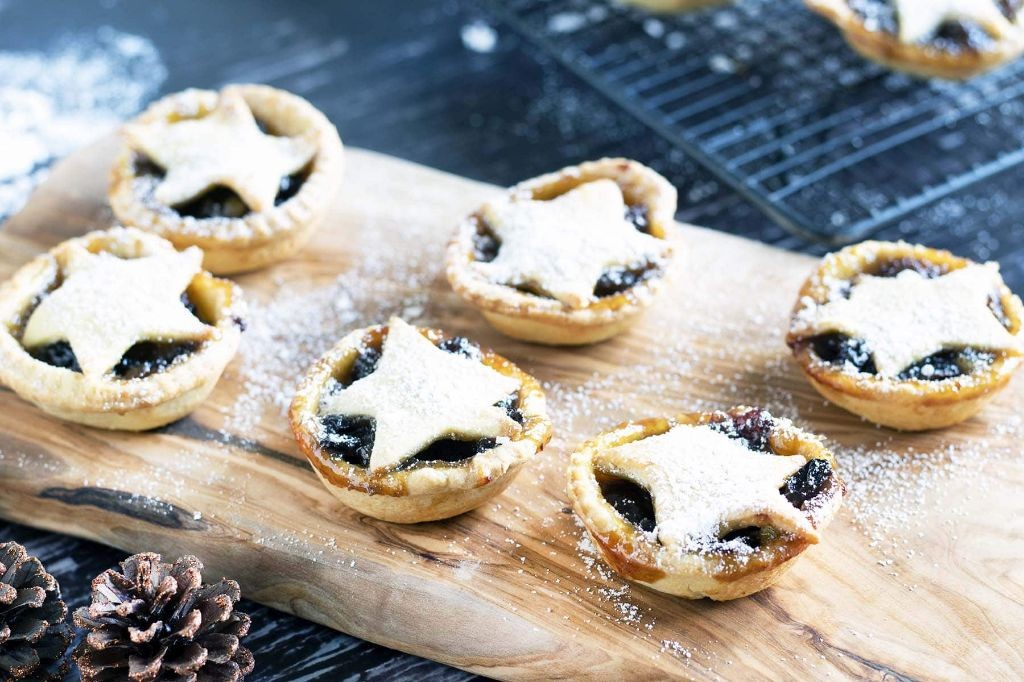 Vegan Mincemeat Pie with Almond Crust