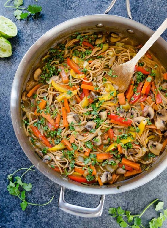 Vegan One Pot Thai Peanut Noodles