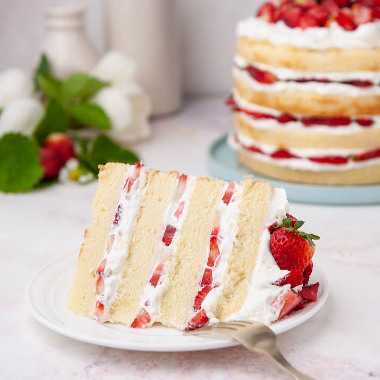 White Cake Mix Strawberry Shortcake