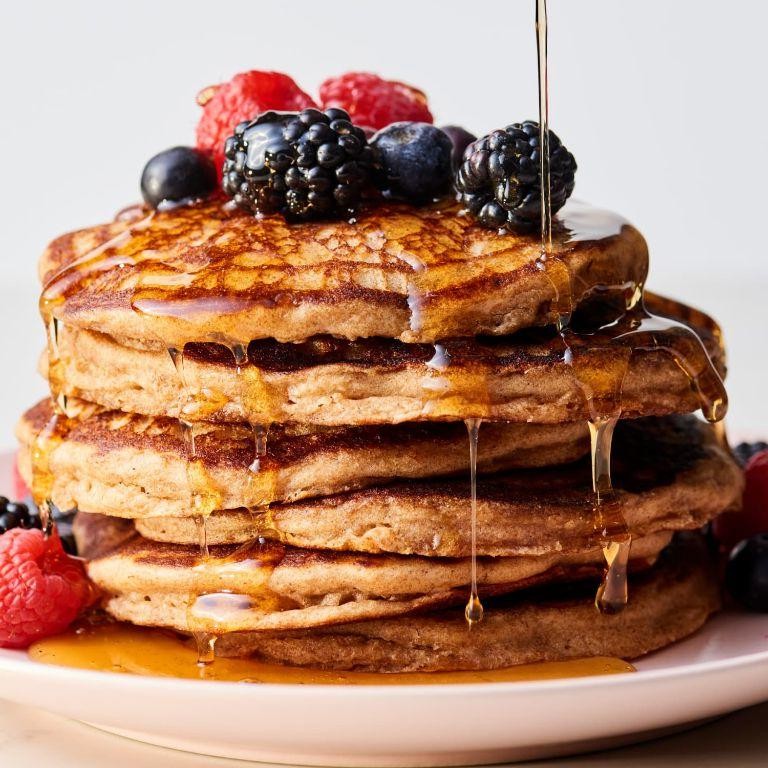 Whole wheat pancakes with maple syrup