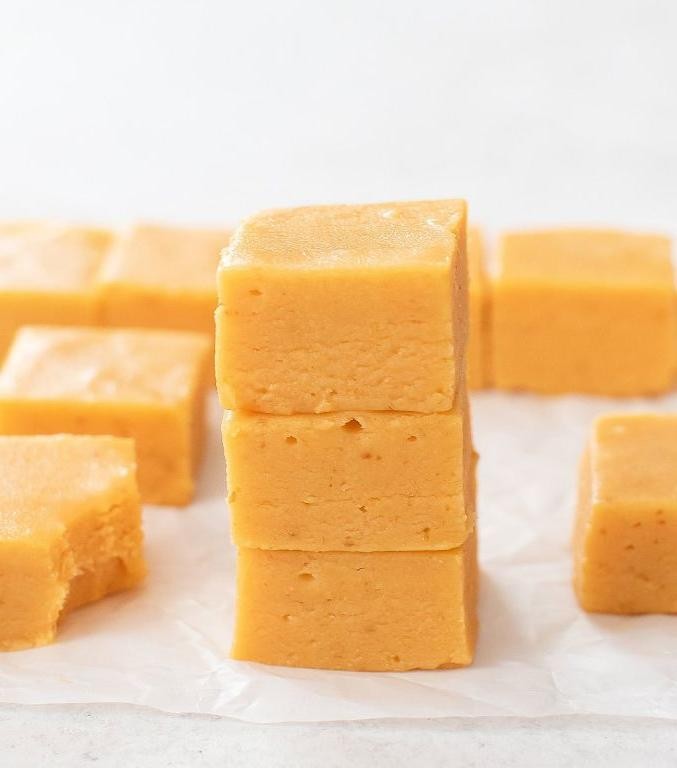 3-Ingredient Pumpkin Spice Fudge