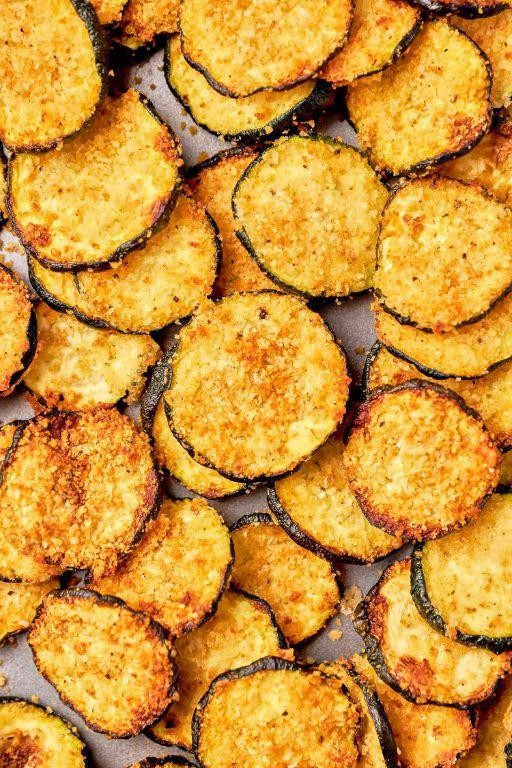 Air-fried zucchini chips