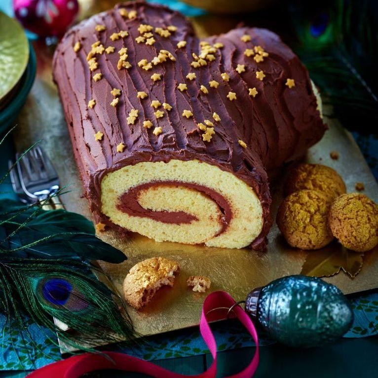 Almond Amaretto Buche de Noel
