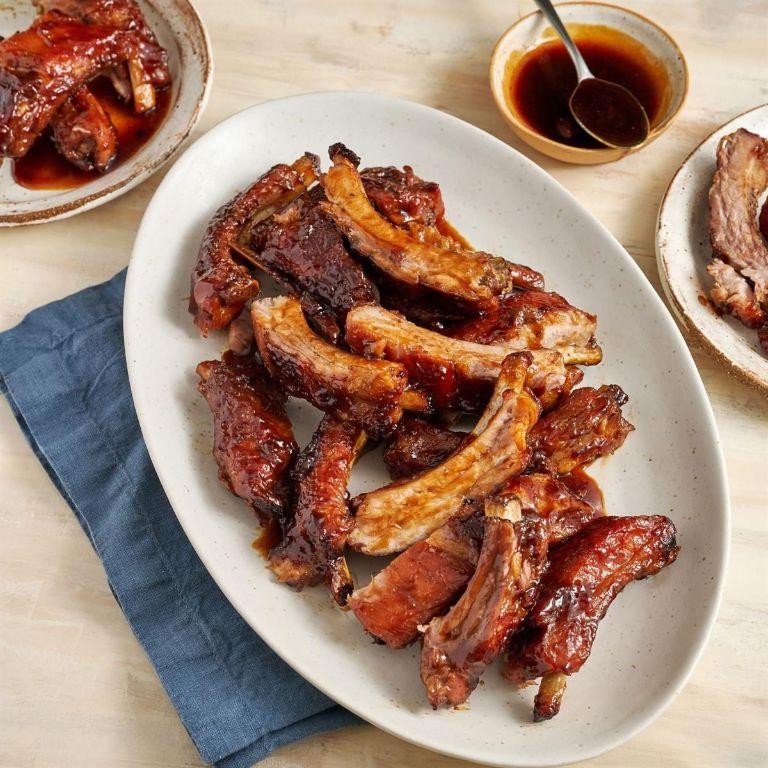 Amber Glazed Honey-Garlic Pork Ribs