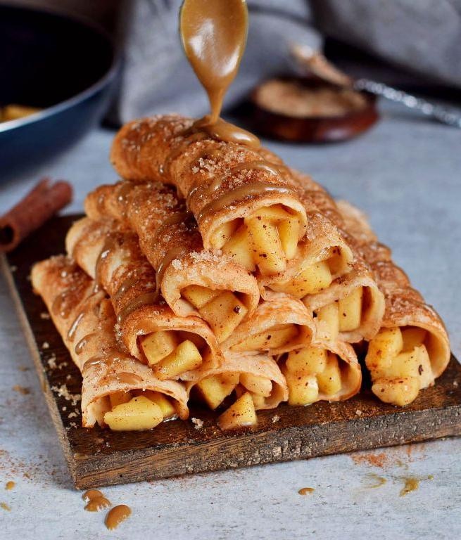 Apple Cinnamon Crepes with Caramel Drizzle