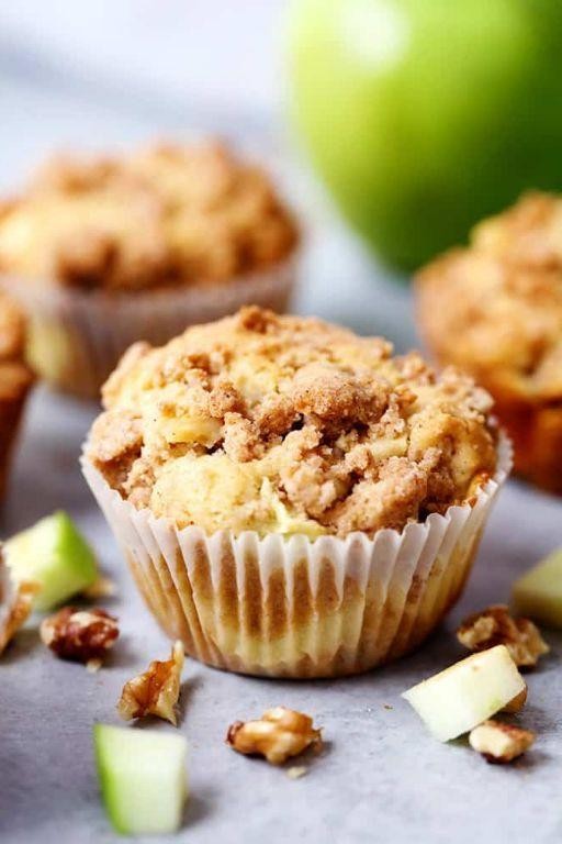 Apple Cream Cheese Streusel Muffins