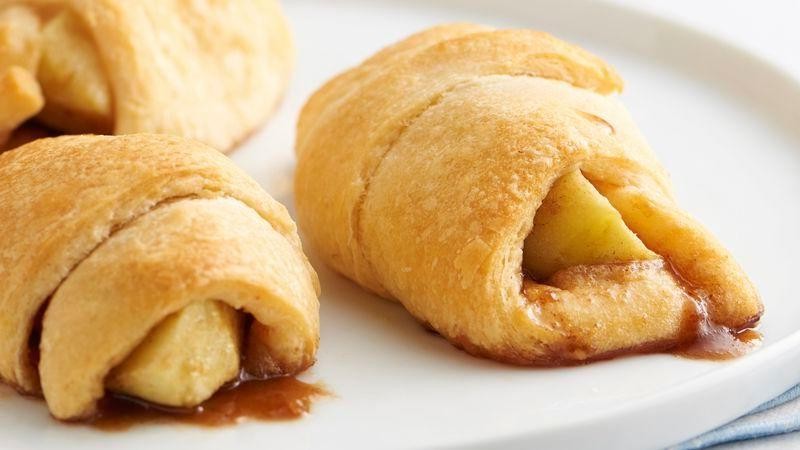 Apple Pie Stuffed Crescent Rolls