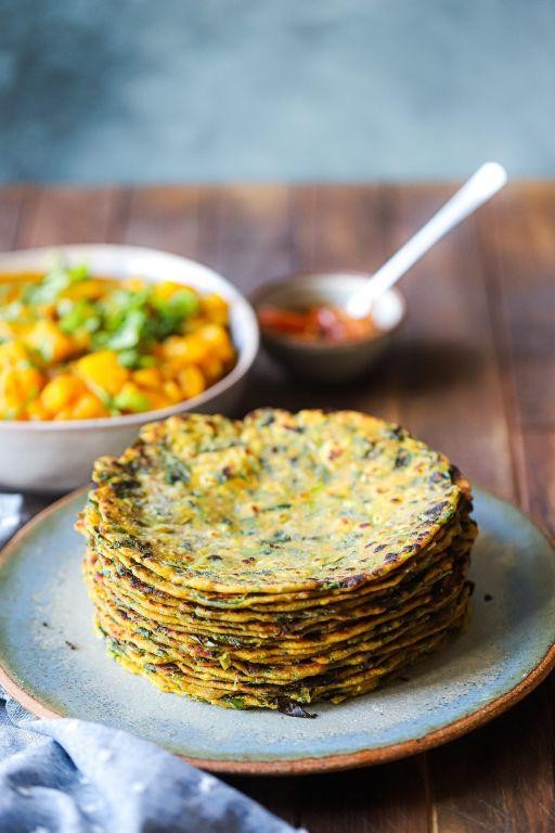 Apple and Fenugreek Thepla