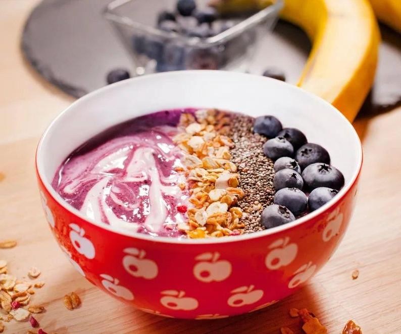 Aronia Berry Smoothie Bowl