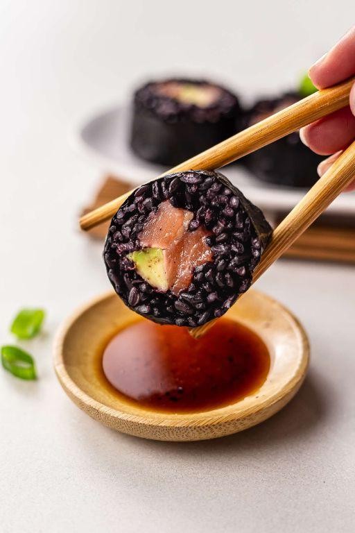 Avocado and Black Rice Sushi Rolls
