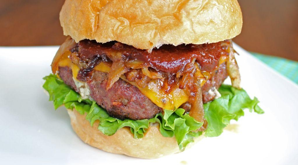 Bacon and Blue Cheese Stuffed Burgers