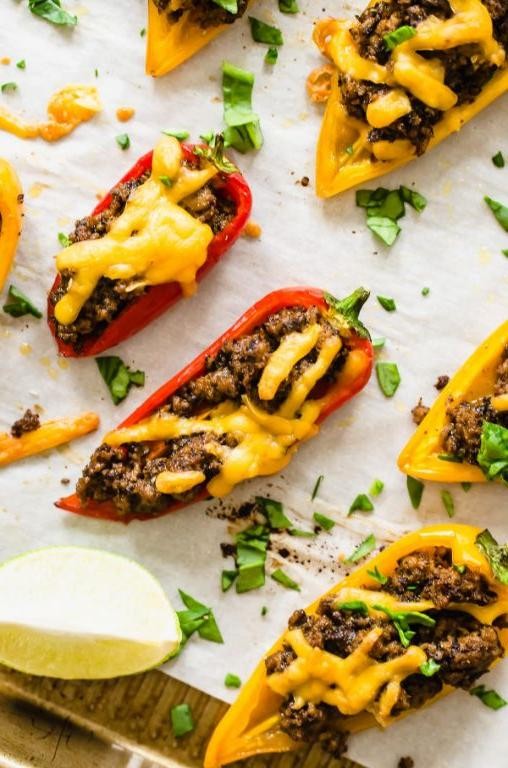 Baked Bell Pepper Nachos with Lean Ground Turkey