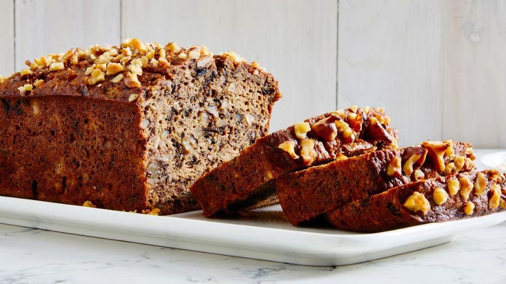Banana Nut Bread with Walnuts