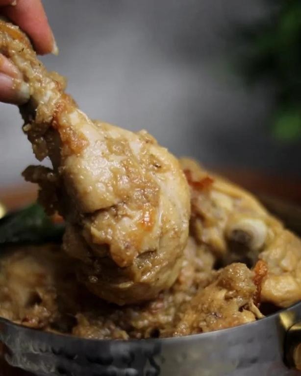Bangladeshi Chicken Korma