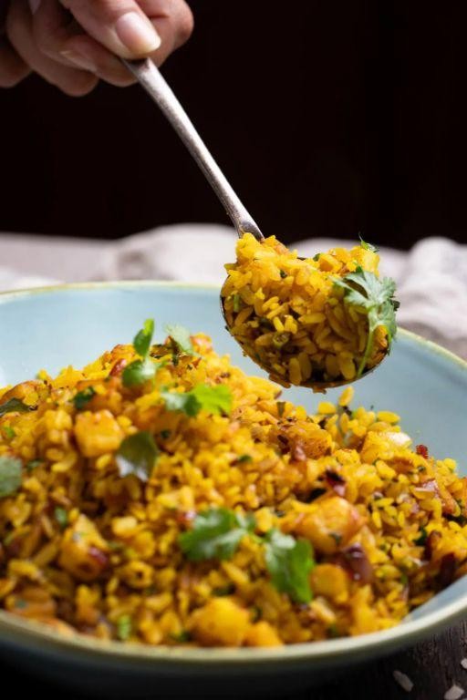 Batata Poha with Mustard Seeds and Curry Leaves