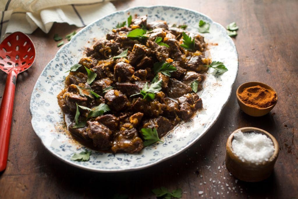 Beer-Braised Chuck Roast with Onions