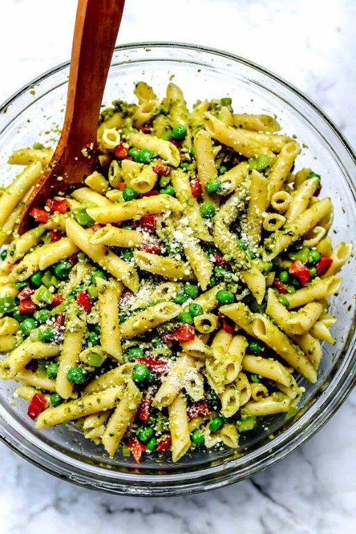 Bell Pepper and Pesto Pasta with Pine Nuts