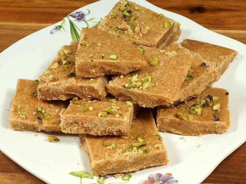 Besan Ki Barfi (Chickpea Flour Fudge)